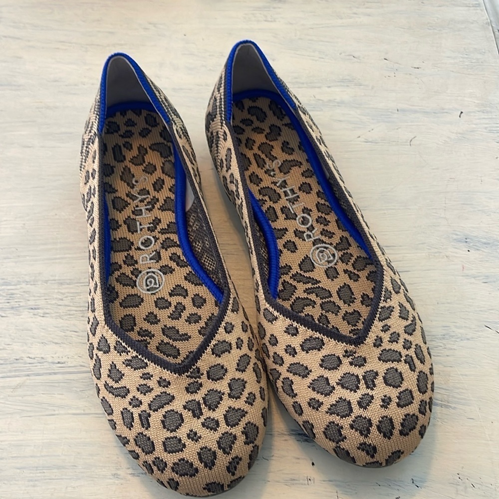 Brand New Cheetah Print Rothys - Picture 1 of 3